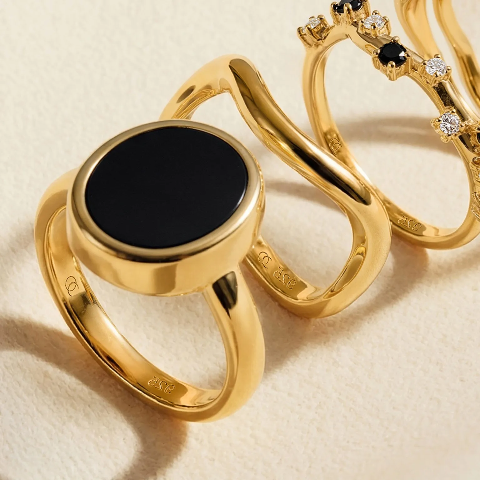 Black Onyx Ring - Enfolded